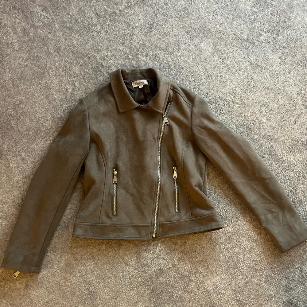 Stylish Women's Suede Jacket